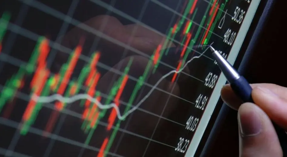 Άνοδο παρουσίασε τη Δευτέρα το Χρηματιστήριο