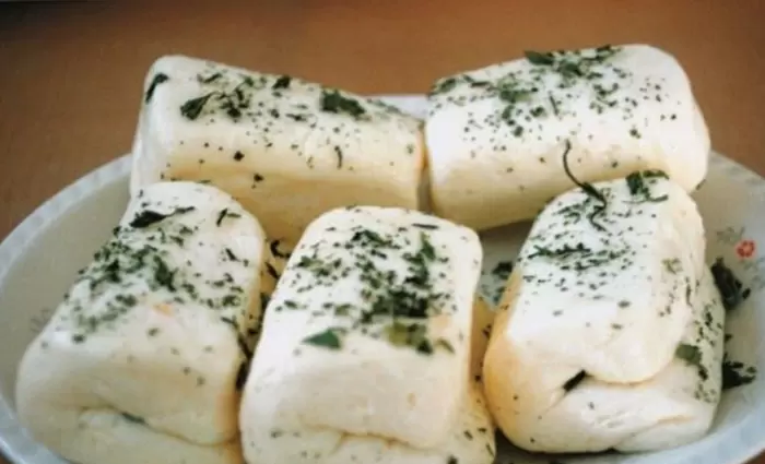 Ξεκαθαρίζουν διαδικασίες για το χαλούμι τα υπουργεία Γεωργίας – Εμπορίου