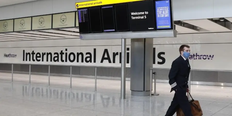 Ανοίγει τις πύλες του το Ηνωμένο Βασίλειο - Ποιο το καθεστώς για Κύπριους