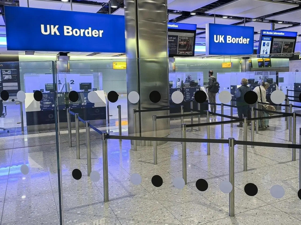 Χίθροου: Νέες ακυρώσεις πτήσεων μετά το χάος λόγω τεχνικού προβλήματος