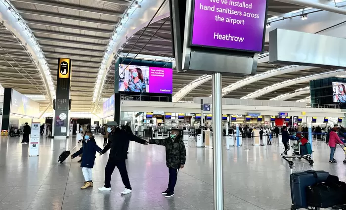 Αυξήθηκαν οι τιμές εισιτηρίων από Βρετανία για διακοπές στο εξωτερικό - Τι ισχύει για Κύπρο