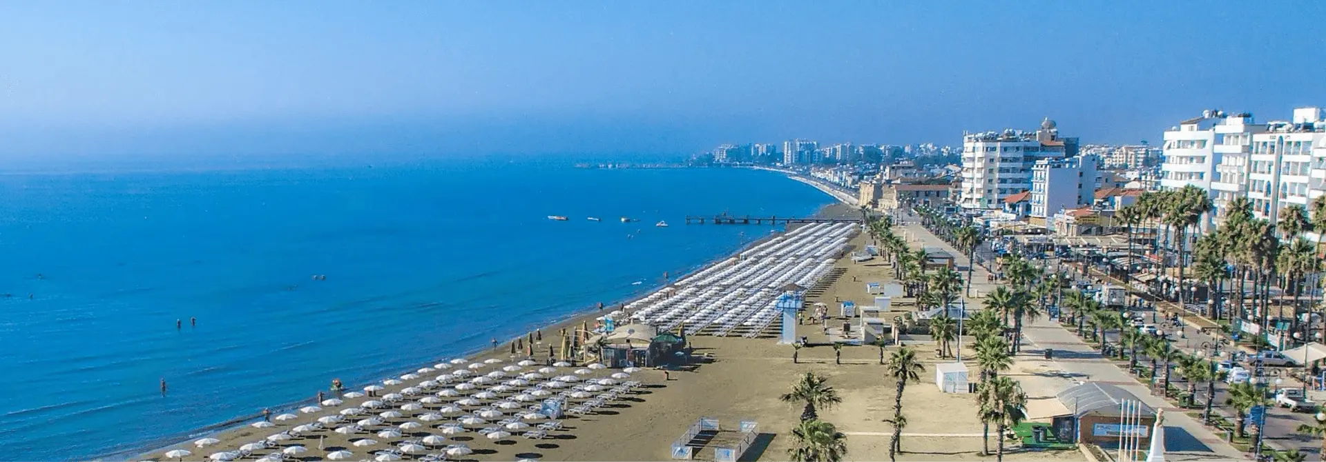 «Πωλείται πατρίς εδώ» -  Πρόταση νόμου για περιορισμό στην αγορά ακινήτων από ξένους