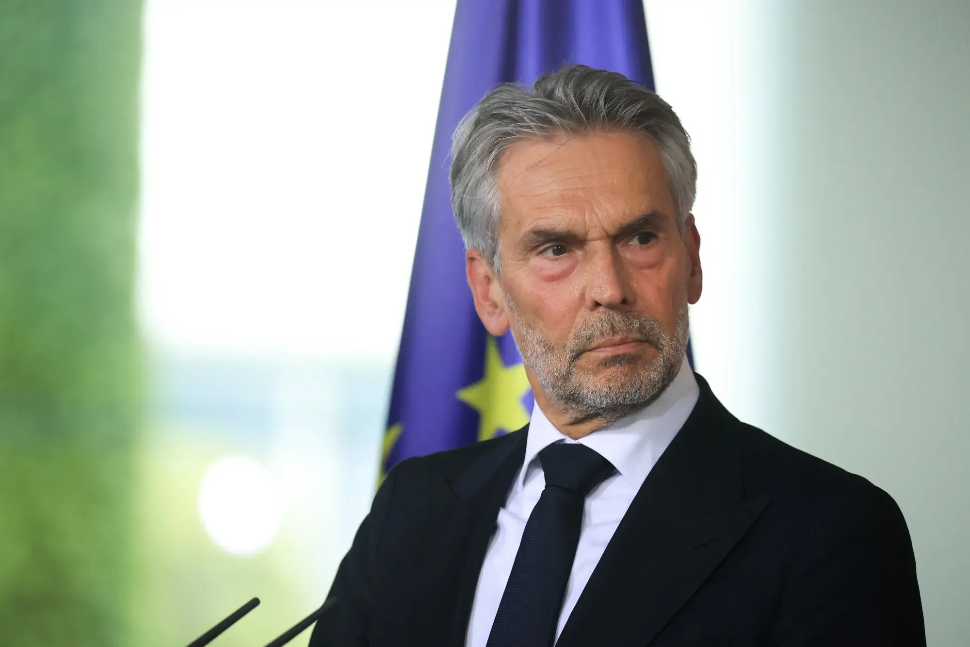 Πολιτική κρίση και στην Ολλανδία: Στο χείλος της κατάρρευσης η κυβέρνηση