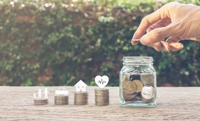 Οικογενειακό εισόδημα, συνταξιοδοτικό και στέγαση