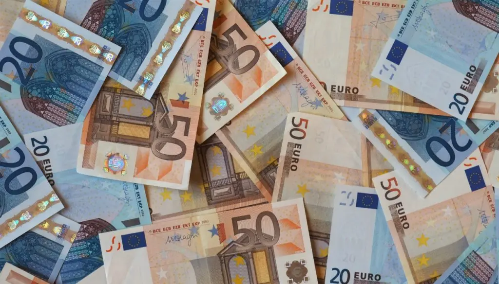 Πράσινο στον συμπληρωματικό προϋπολογισμό €345 εκατ. άναψε η Βουλή