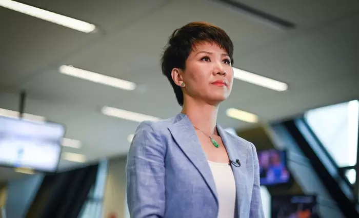 Το Η.Β. αφαιρεί άδεια τηλεοπτικού σταθμού λόγω σύνδεσης με Κινεζικό Κομμουνιστικό Κόμμα