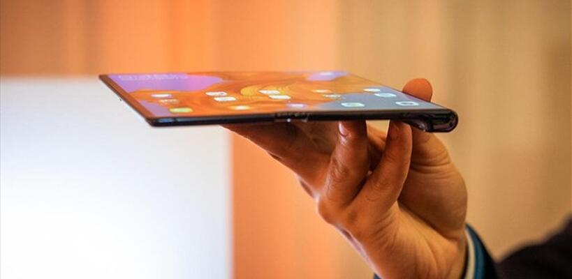 Η Huawei είναι «ανοικτή» στο να πουλήσει 5G chips στην Apple