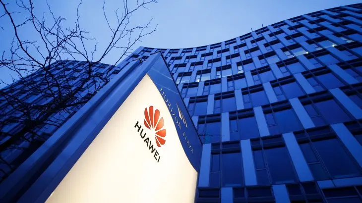 ΗΠΑ: Αυστηρή προειδοποίηση προς ΗΒ για Huawei