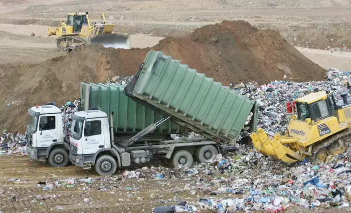 Δίκη ΧΥΤΥ – ΧΥΤΑ: Αθωώθηκαν Λώλος και Enviroplan