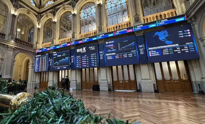 Οι ισπανικές μετοχές κατέγραψαν την καλύτερη χρονιά από το 1993