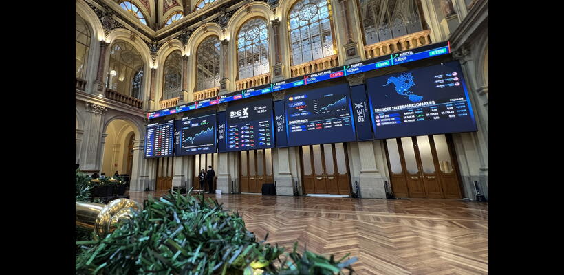 Οι ισπανικές μετοχές κατέγραψαν την καλύτερη χρονιά από το 1993