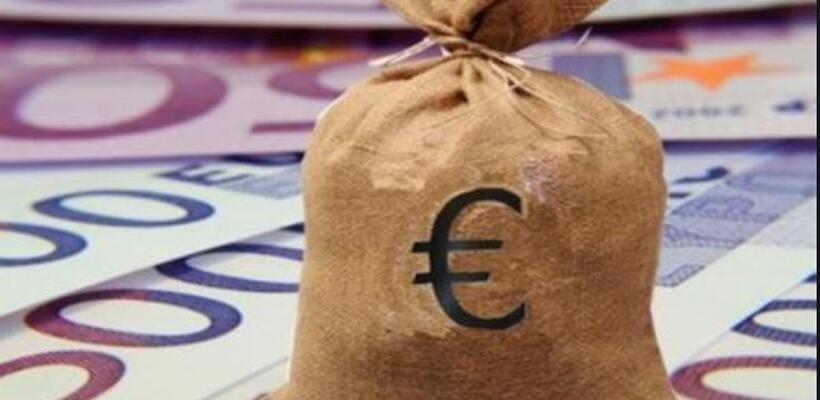 Επτά τραπεζίτες στην Κύπρο με αμοιβές πάνω από €1 εκατ.