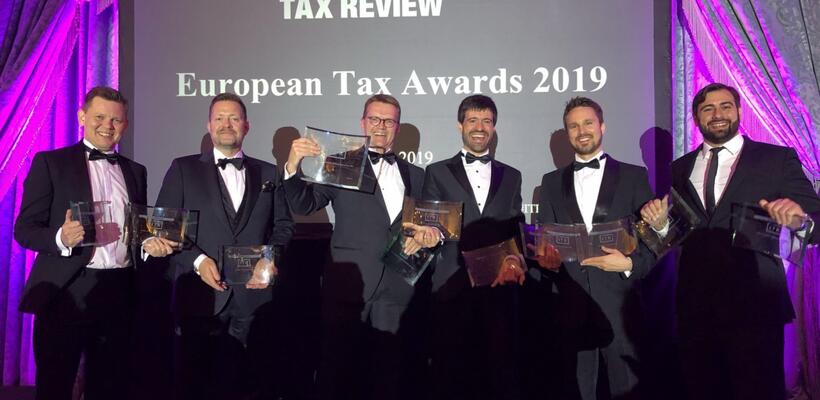 Η ΕΥ Κορυφαία Εταιρεία Παροχής Φορολογικών Υπηρεσιών