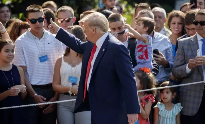 Ο Τραμπ ενάντια στο Χόλιγουντ και τις 