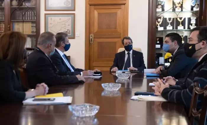 Συνταξιοδοτικό και πλήρωση κενών θέσεων συζήτησαν ΥΠΟΙΚ - ΠΑΣΥΔΥ