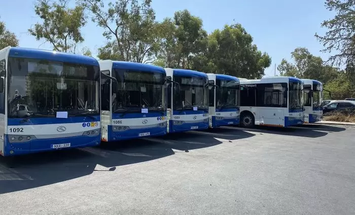 Επ’ αόριστον απεργία αποφάσισαν οι εργαζόμενοι στα λεωφορεία Λάρνακας