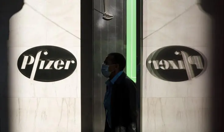 Ο Καναδάς ενέκρινε το εμβόλιο της Pfizer για τον κορωνοϊό