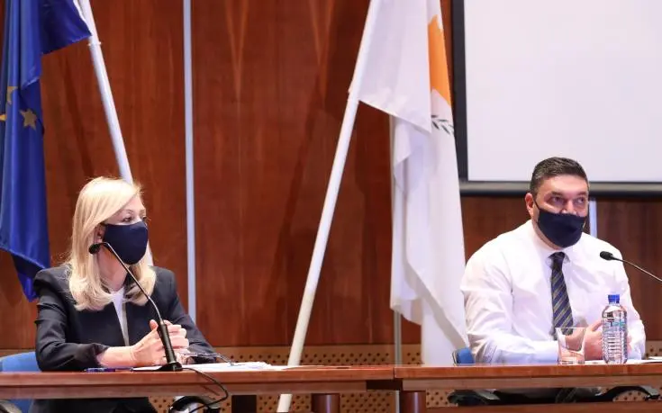 Στην βάση του τζίρου η κρατική στήριξη στις επιχειρήσεις