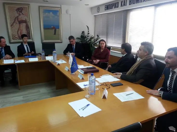 Στο τραπέζι πιθανή εμπορική συμφωνία Γαλλίας - Πάφου