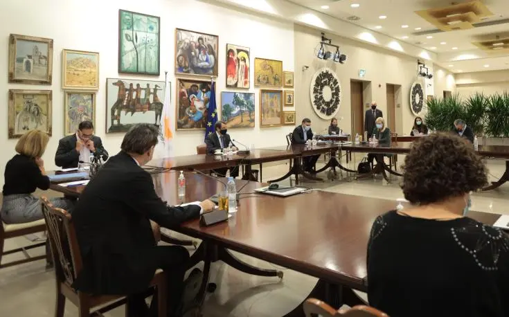 Στο Προεδρικό η Επιστημονική Ομάδα, όλα τα σενάρια στο τραπέζι