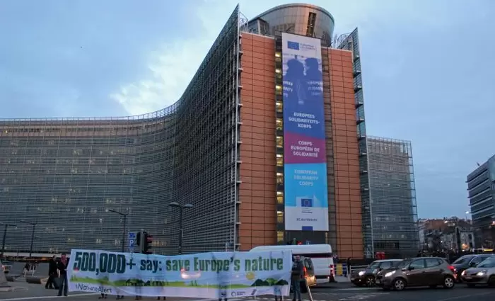 Έτοιμο το σχέδιο της ΕΕ για απαλλαγή από τον άνθρακα