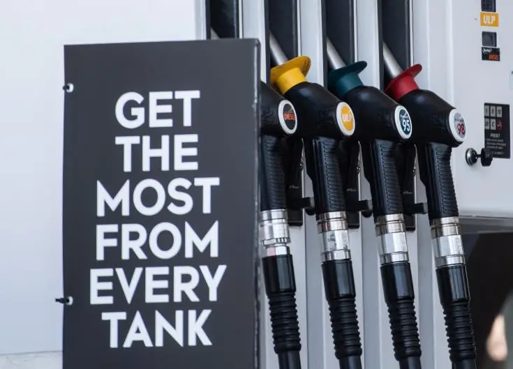 Οι τιμές του πετρελαίου μειώνονται στις ασιατικές αγορές