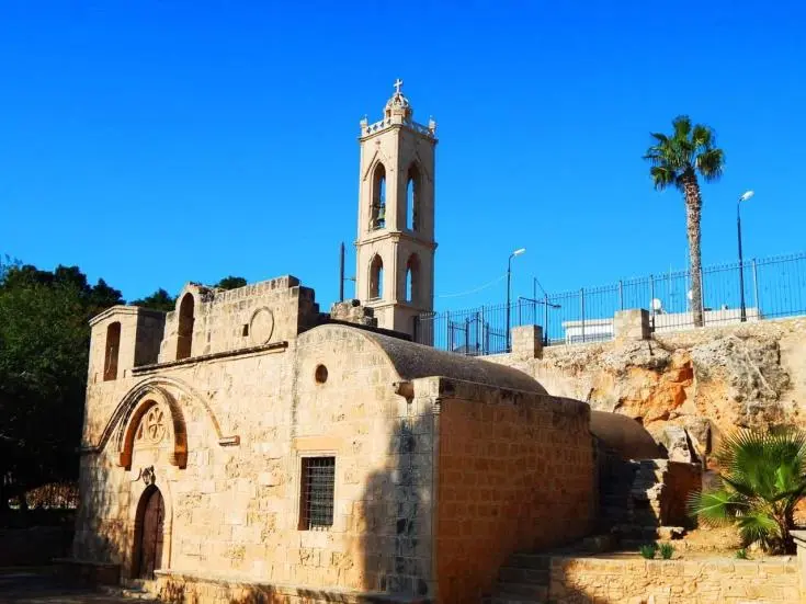 Tροχοδρομείται το πρώτο έργο ανάπλασης του κέντρου Αγίας Νάπας