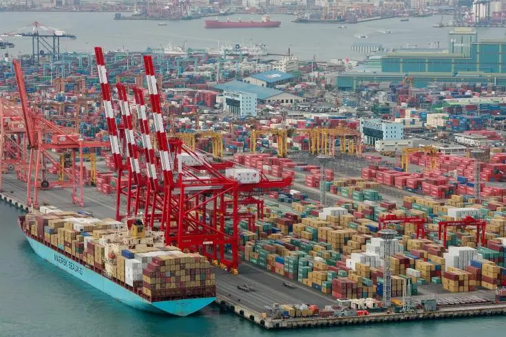 Στα €484 εκ. το έλλειμμα εμπορικού ισοζυγίου τον Ιανουάριο