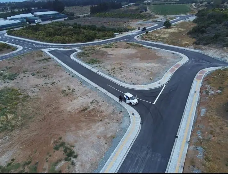 Έτοιμα 26 οικόπεδα για οικογένειες με χαμηλό εισόδημα