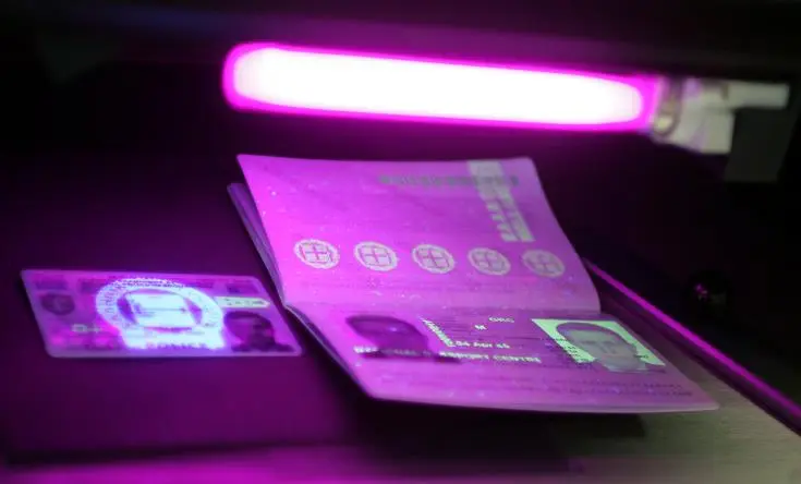 Κομισιόν: Οι Βρετανοί να ταξιδεύουν στην ΕΕ χωρίς βίζα μετά το Brexit