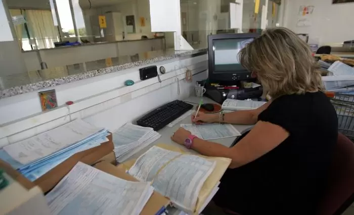 Αυξήθηκε κατά 0,8% η απασχόληση στην Κυβέρνηση τον Δεκέμβριο