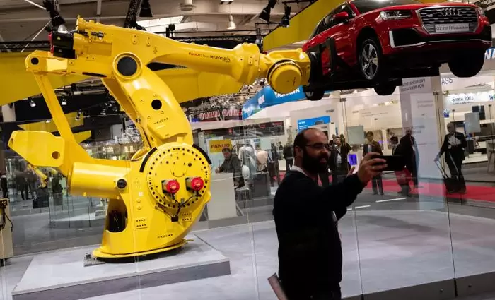 Η βιομηχανική παραγωγή μειώθηκε κατά 0,3% στη ζώνη του ευρώ