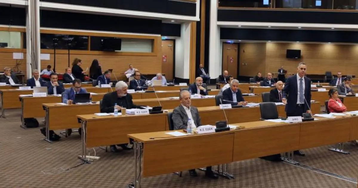 Κρατικές Εγγυήσεις: Άσπρος καπνός με «μικροκομματική αιθάλη» (ΒΙΝΤΕΟ)