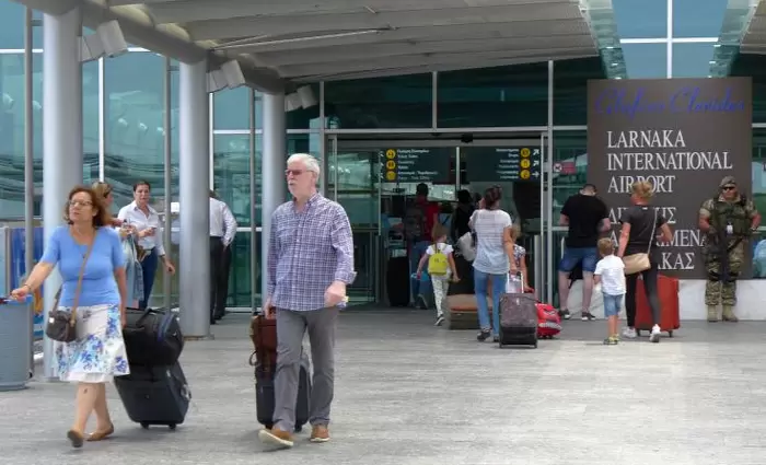 Σημαντική μείωση κατέγραψαν οι αφίξεις τουριστών τον Μάρτιο