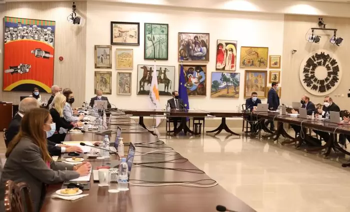 Υπουργικό: Αποφασίστηκε Σχέδιο Επιχορήγησης Αδειών Εργοδοτουμένων