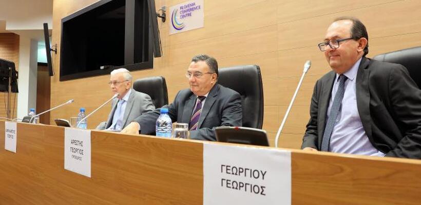 Σειρά ακροάσεων ενόψει της Ερευνητικής για τον Συνεργατισμό