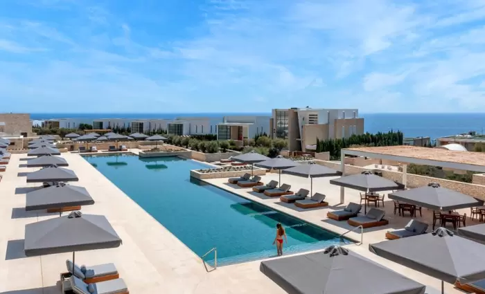 Άνοιξε τις πύλες του το εμβληματικό θέρετρο