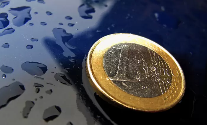 Η Γαλλία διευρύνει την 