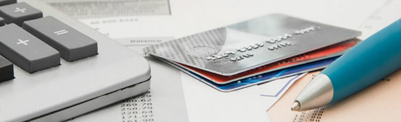 Νέοι κανόνες για τους πελάτες τραπεζών - Τι ισχύει για την Κύπρο