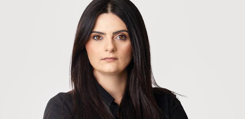 Ιωάννα Φιάκκου: Η γυάλινη οροφή δέχεται ρωγμές