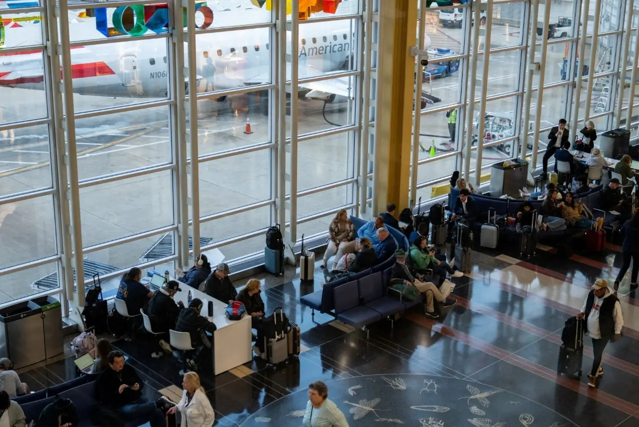 ΗΠΑ: Πάνω από 1.500 πτήσεις ακυρώθηκαν σήμερα καθώς συνεχίζεται το shutdown