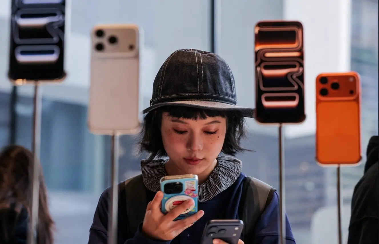 Η Apple αναμένει ρεκόρ αποστολών φέτος χάρη στο iPhone 17