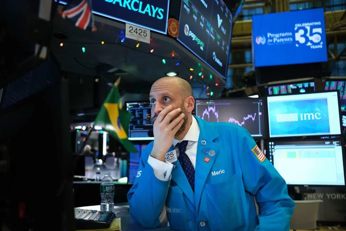 Γιατί ανεβαίνουν οι μετοχές χρεοκοπημένων εταιριών;