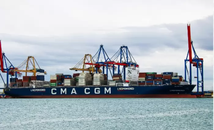 Νέα επίθεση σε ισραηλινό πλοίο - Το Ιράν φωτογραφίζουν οι ΗΠΑ