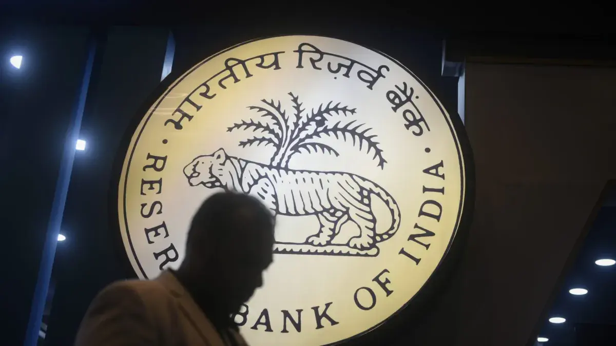 Έκπληξη στην Ινδία με μεγαλύτερη από την αναμενομένη μείωση επιτοκίων