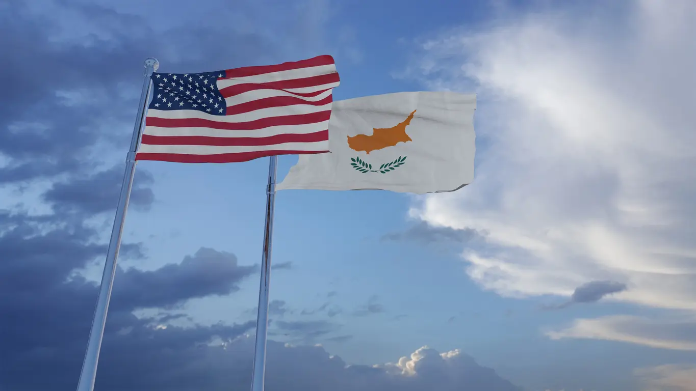 Επιστολές και παρέλαση ονομάτων - Στο κόκκινο η αγωνία για τις κυρώσεις