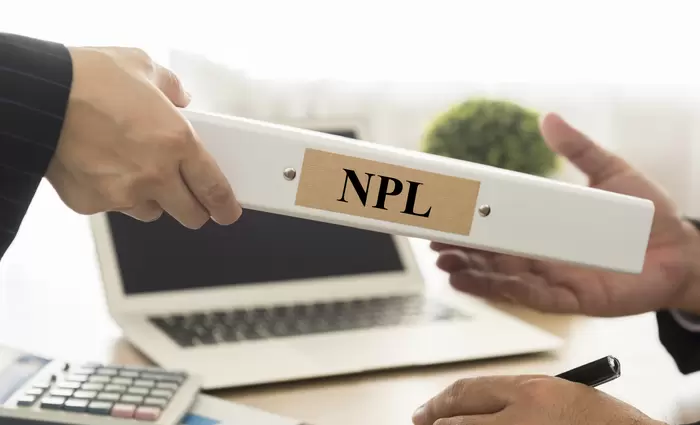 Προειδοποιήσεις από την ΕΚΤ για τα κόκκινα δάνεια