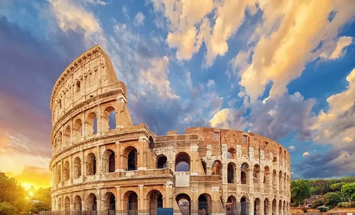 Ιταλία: Τον Ιούνιο η επανεκκίνηση του τουρισμού