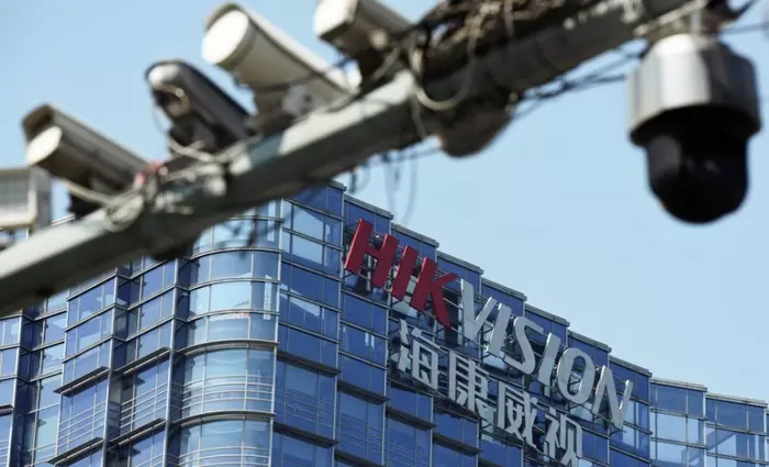 Ο Μπάιντεν διπλασίασε την λίστα με τις μαυροπινακισμένες κινεζικές επιχειρήσεις