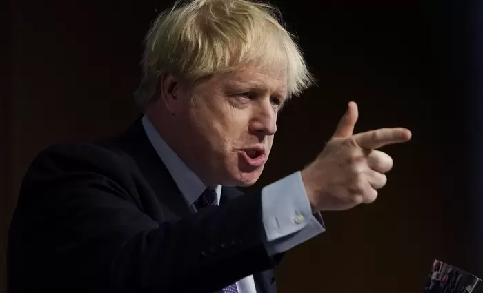 Το Λονδίνο αυξάνει «πάνω από το 40%» τις πυρηνικές του κεφαλές